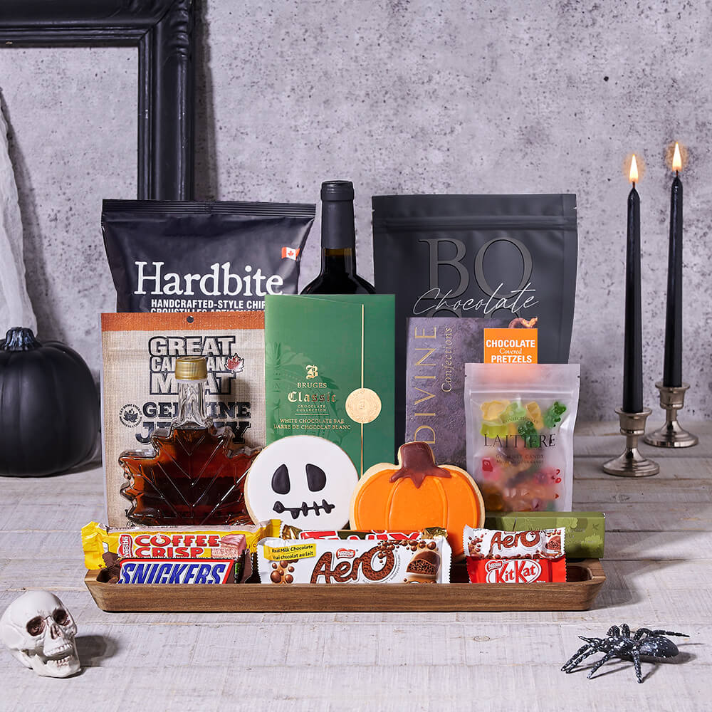 Ghoulish Halloween Dinner Party Set - Gift Baskets Delivery