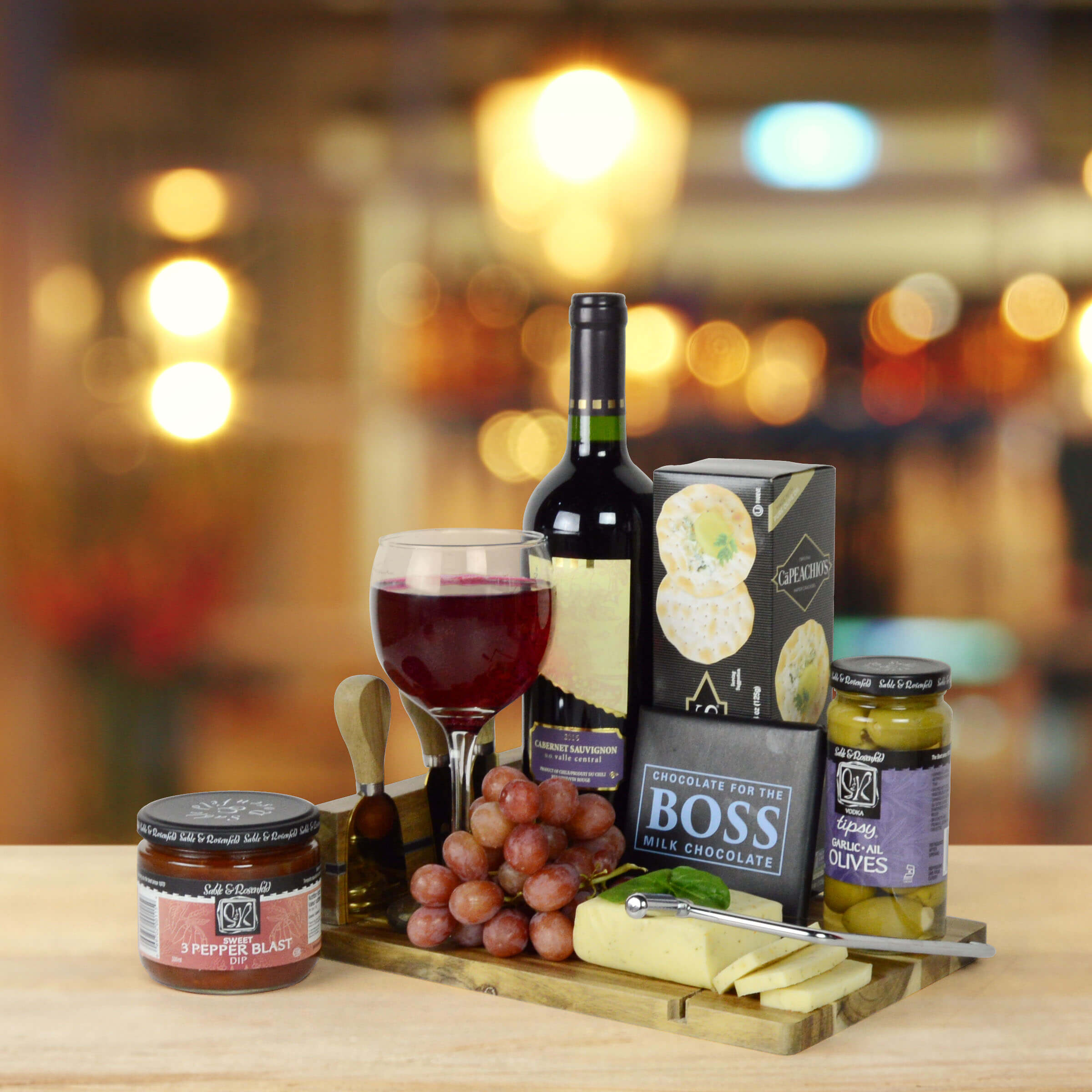 Kosher Wine and Cheese Board - Gift Baskets Delivery