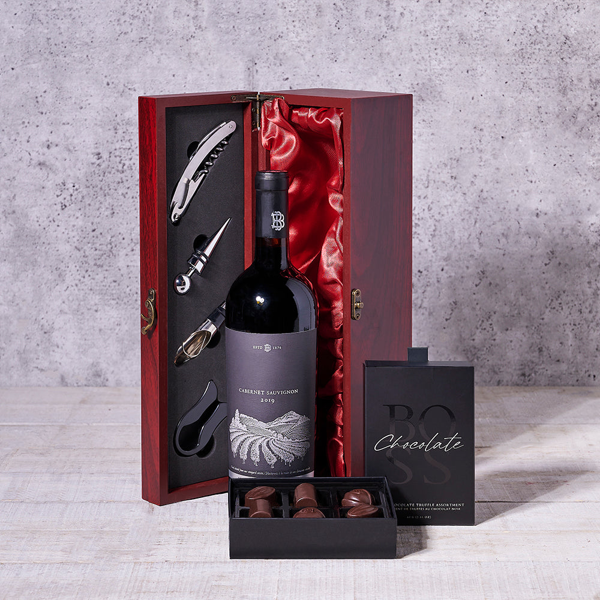 Wine Pairing Essentials Gift Set - Gift Baskets Delivery