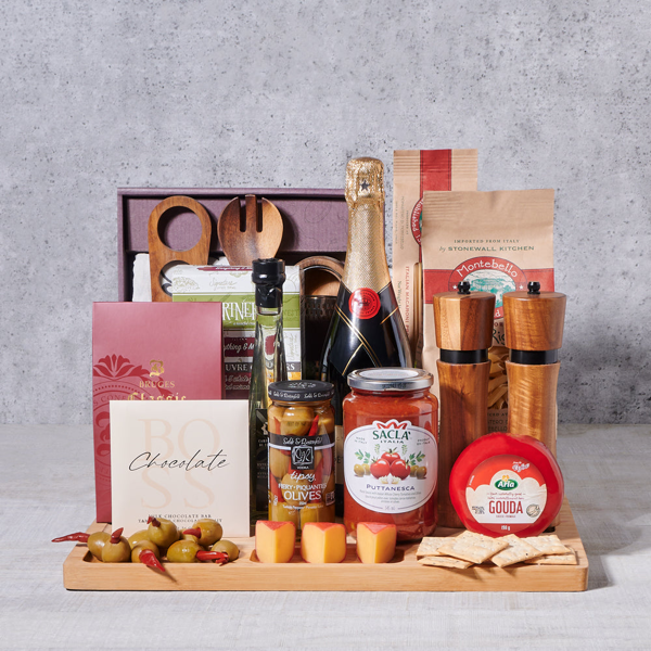 Italian Flavours Gift Set With Champagne - Gift Baskets Delivery