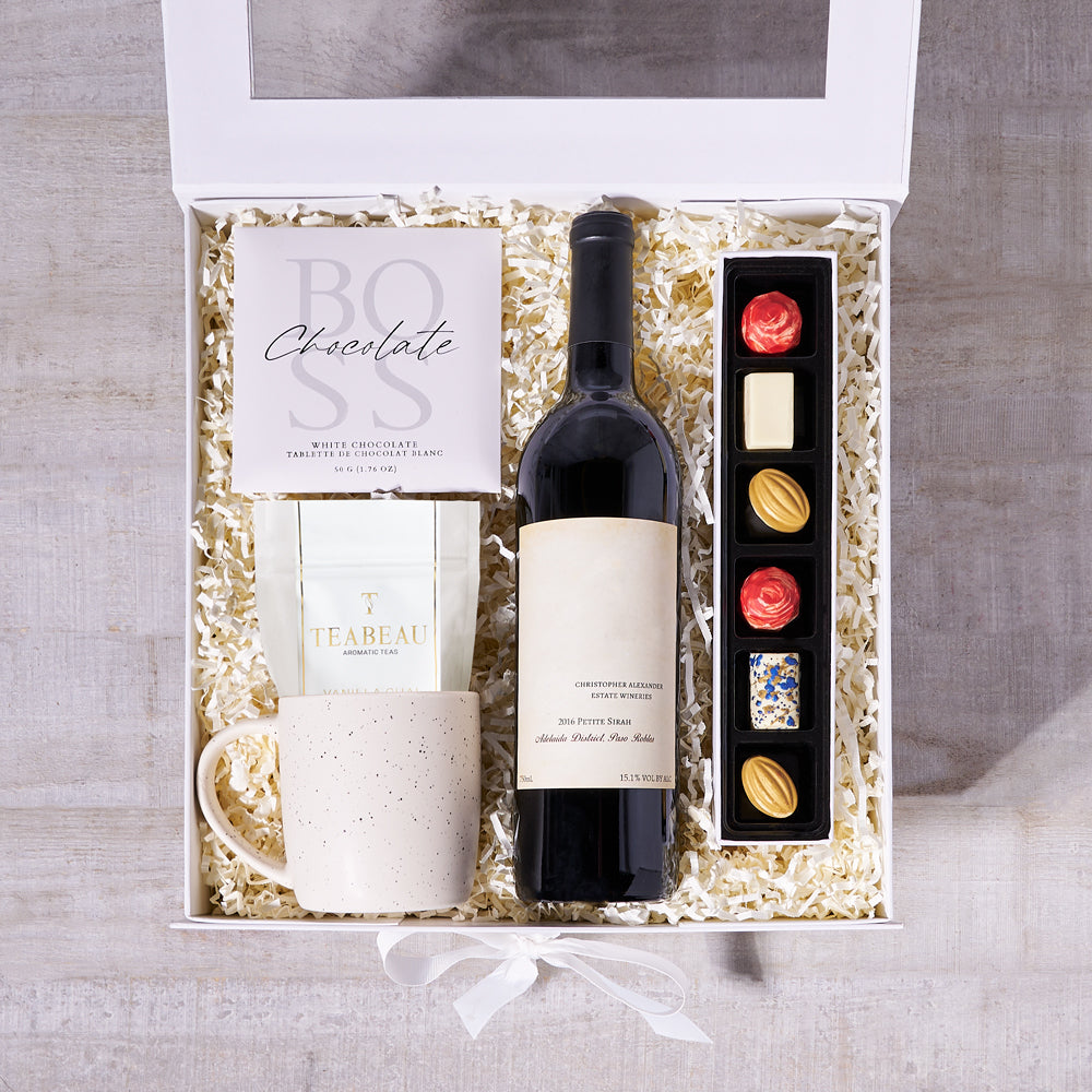 Très Chic Wine Gift Basket - Gift Baskets Delivery